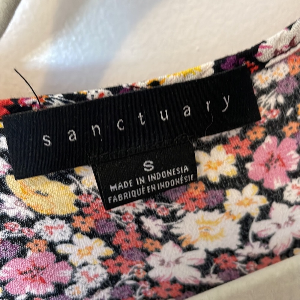Sanctuary Clementine Floral Ruffle Shell - Picture 4 of 4